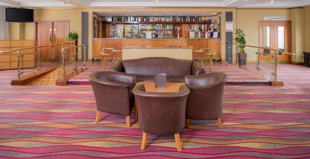 แกรนด์ โฮเต็ล แบล็กพูล Hotel แบล็คพูล ภายนอก รูปภาพ Reception area